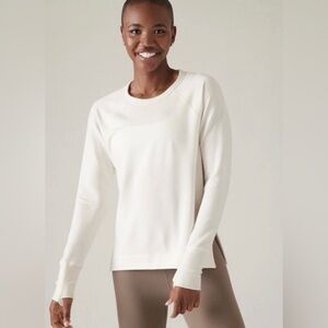Athleta White Light Weight Recovery Sweatshirt Size M